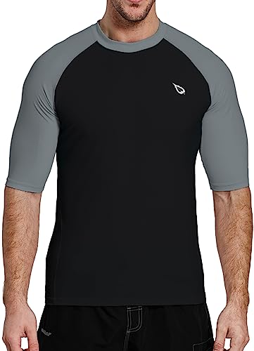 baleaf UV Shirt Herren Wasser UPF 50+ Kurzarm Rashguard Herren Schwimmshirt Rash Vest für Schwimmen Tauchen Grau/Schwarz M von baleaf