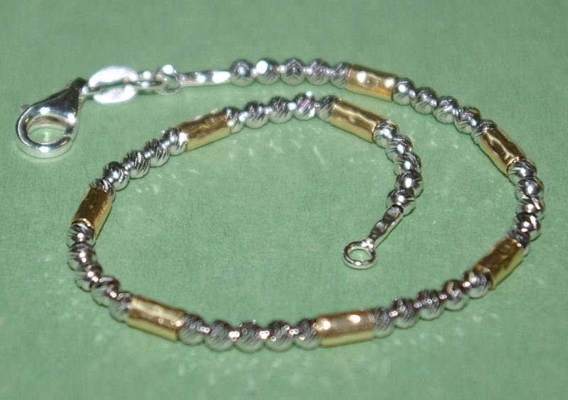 sterling Silber 925 Rhodium Überzogene Lasergeschnittene Perlen Und 14Kt Gold Filled Hammered Tubes Zweifarbiges Fußkettchen - Hergestellt Auf Ihre von ballisilver