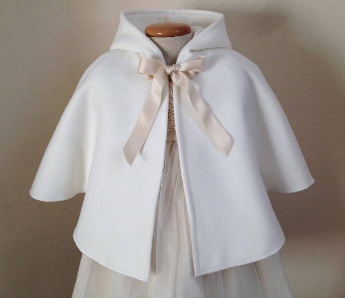 Cape Taufe Taufmantel Jacke Weich Warm Innen Baumwolle Hochzeit Mädchen Brautjungfer Winter Festkleidung Nina von bambinitaly