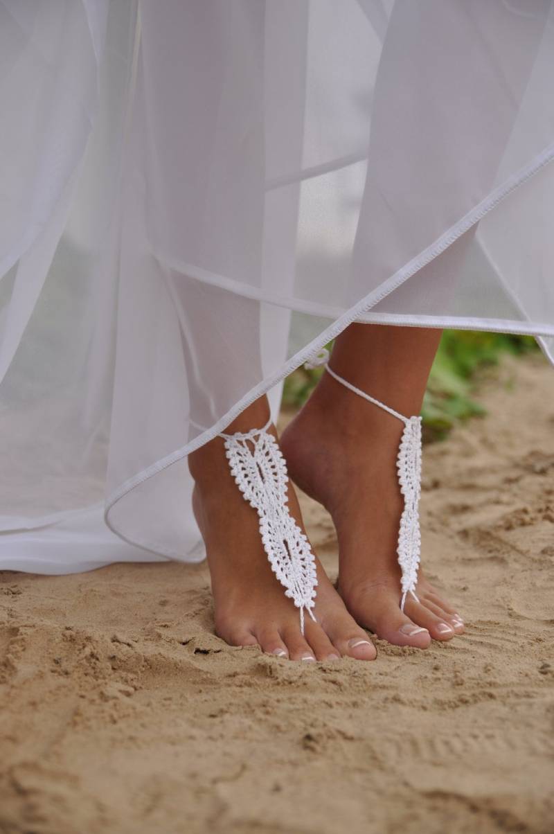 Braut Barfuß Sandalen Weiß Häkeln Fuß Schmuck Strand Hochzeit Spitzenschuhe von barmine