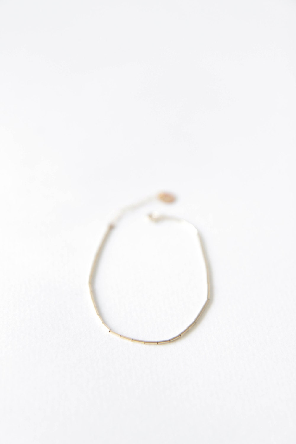 Gold-Perlen-Armband/14K Gold-Filled Tube Perlen Gold-Perlen-Armband/14K Gold-Filled Tube Perlen von batsumaruxo