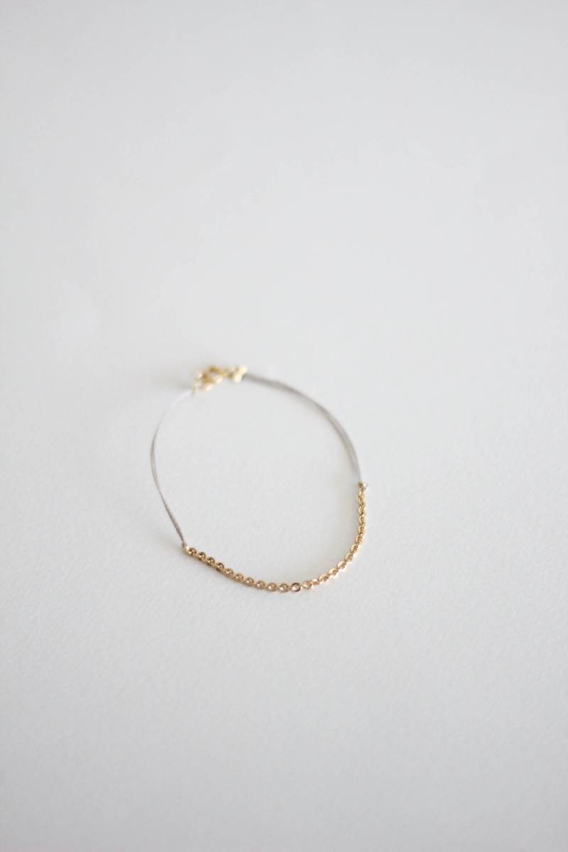 Seide + Goldkette Armband 14K Gold Filled Kette Und Seidenkordel Seide + Goldkette Armband 14K Gold Filled Kette Und Seidenkordel von batsumaruxo