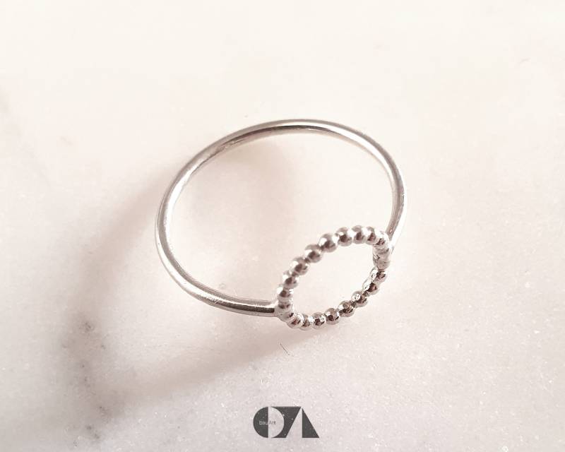 Zarter Schlichter Fingerring Mit Kreis Aus Perlddraht, Kreisring, Kugeldraht, Circle, 925 Silber von bauArtShop
