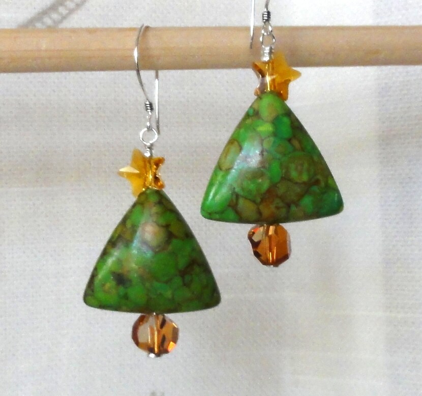Grün Türkis Weihnachtsbaum Ohrringe - Swarovski Und Weihnachtsohrringe Grün Türkis Weihnachtsbaum Ohrringe - Swarovski Und Weihnachtsohrringe von baublesbybethann