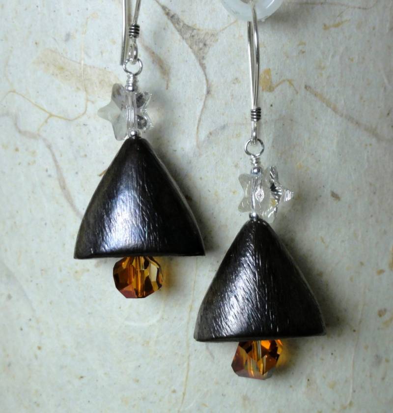 Moderne Tannenbaum Ohrringe - Dunkel Bronze Weihnachtsbaum Moderne Tannenbaum Ohrringe - Dunkel Bronze Weihnachtsbaum von baublesbybethann