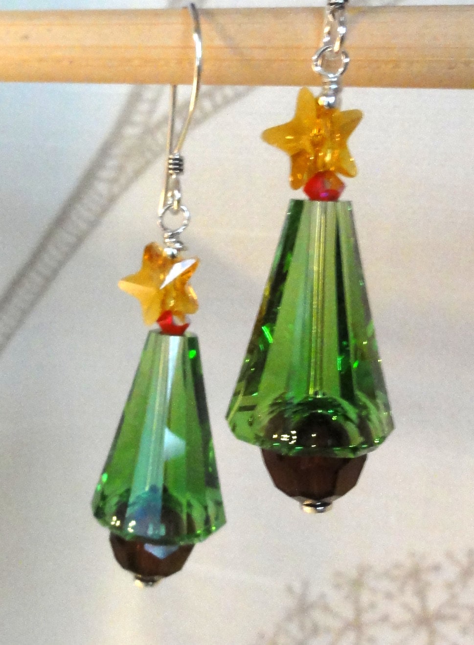 Swarovski Kristall Weihnachtsbaum Ohrringe - Sparkly Xmas Tree Swarovski Kristall Weihnachtsbaum Ohrringe - Sparkly Xmas Tree von baublesbybethann