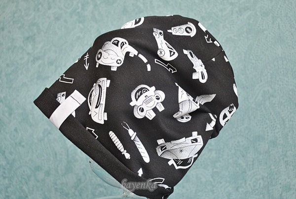 Sweatshirt Cap-Schwarz von bayenka