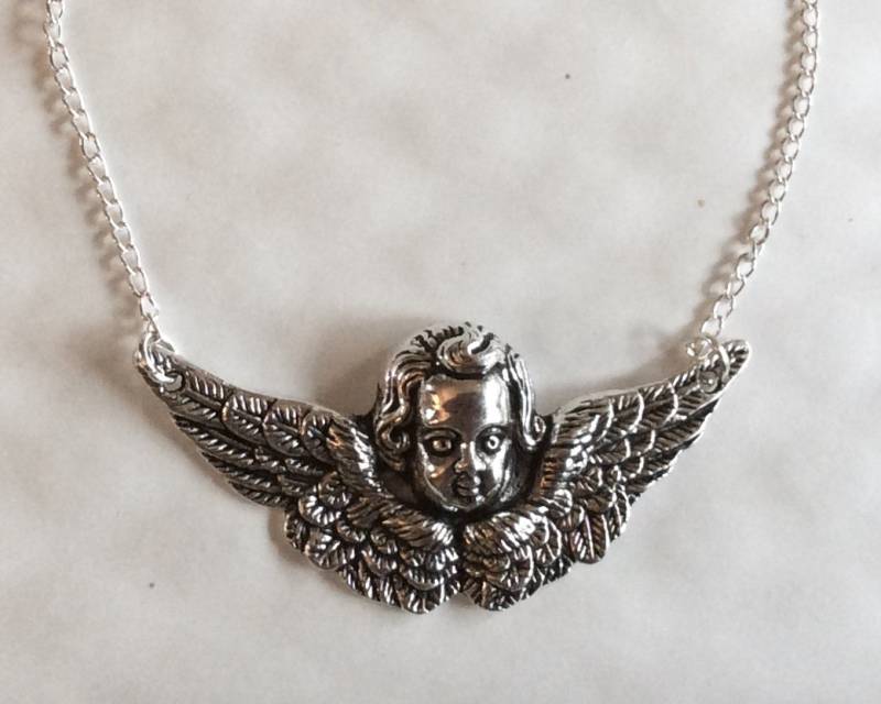Cherub/Schutzengel-Halskette Silberfarben Engelskopf Mit Flügeln Celestial 18, 5 cm Gesamtlänge 47 von bazaarchoices