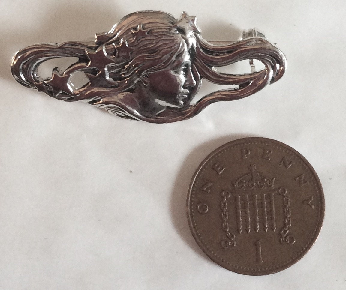 Damenkopf Mit Sterne Brosche/Anstecknadel Jungfrau Im Jugendstil Versilberte Kleinere Ausführung von bazaarchoices