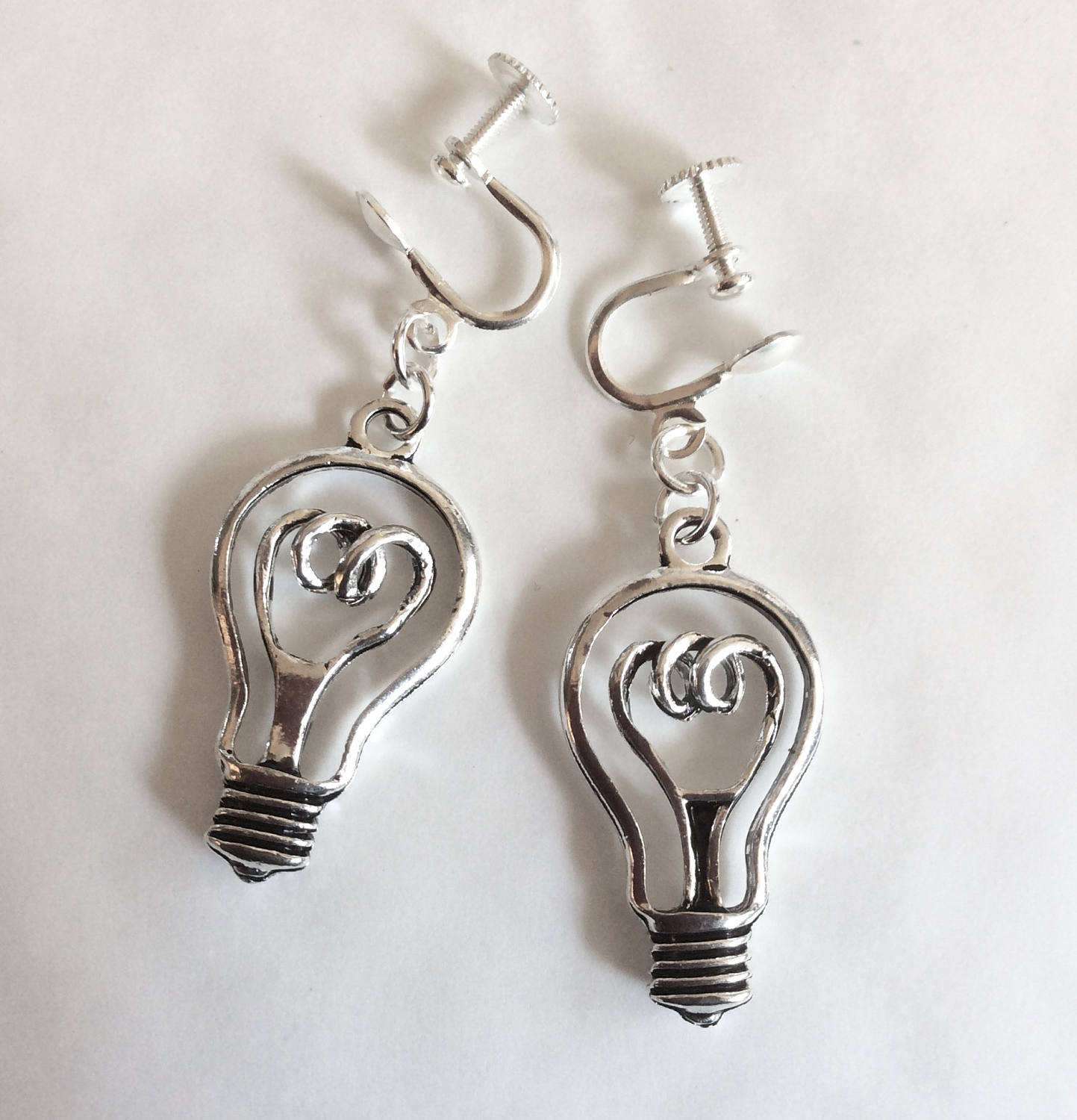 Glühbirne Helle Idee Silber Ton Handgemachte Schraube Passen Ohrringe Für Nicht Durchbohrte Ohren von bazaarchoices
