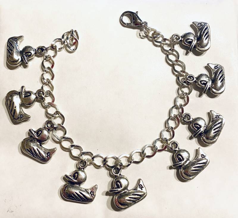 Gummiente Armband Stil Silberfarben Charm Längenwahl Von 19 - 21 cm von bazaarchoices