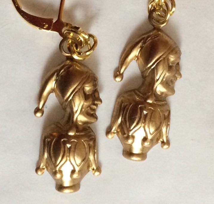 Jester Joker Ohrringe Rohmessing Ton Für Ohrlöcher Kartenspieler von bazaarchoices