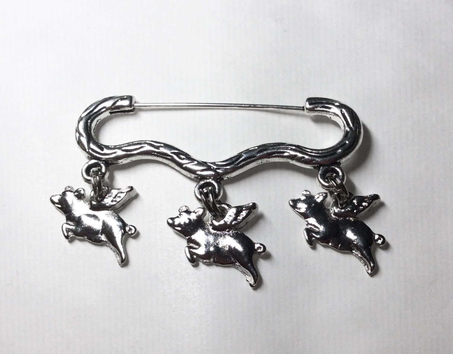 Schweinchen Könnten Fliegen, Fliegende von bazaarchoices