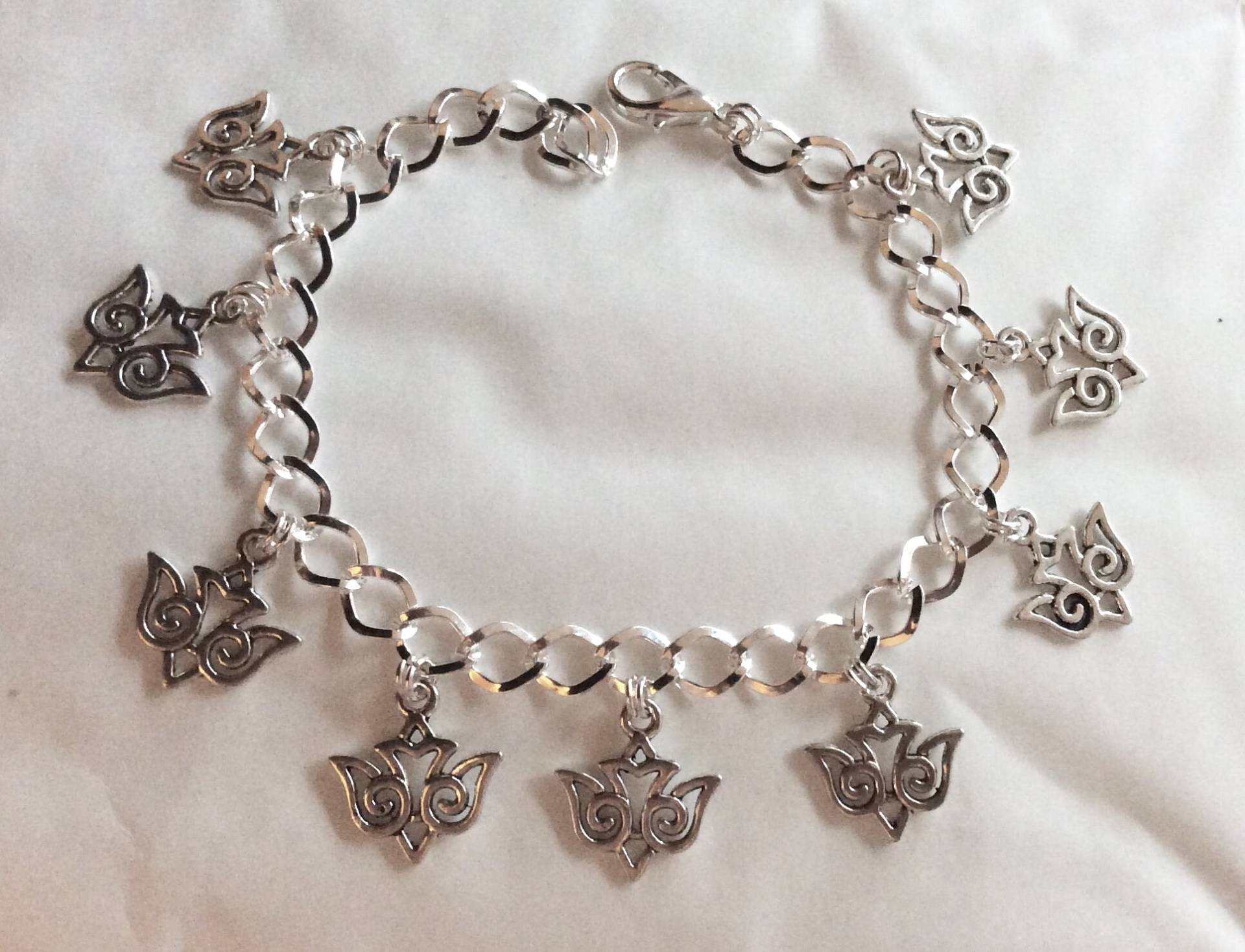 Taube Des Friedens Handgemachte Silber Ton Charm Armband 19cm /7, 5" Andere Längen Erhältlich Und Passende Ohrringe von bazaarchoices