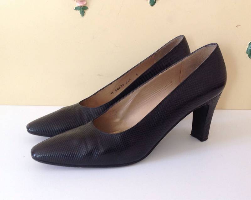 Vintage 60Er Stuart Weitzman Pumps Schwarz Leder Absatz Größe 9 Aaa von bbsvintagetreasures