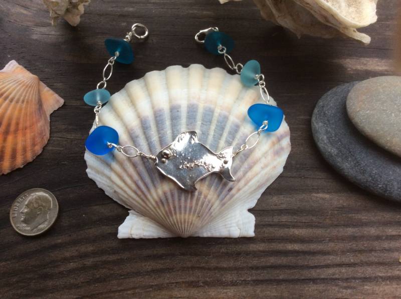 Großen Sterling "Niedlichen Fisch" Mit Türkis Strand Glas Armband von beachsilver
