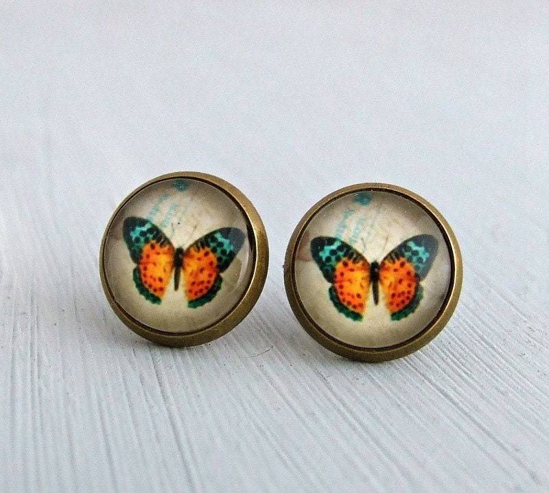 Orange Schmetterling Ohrringe... Ohrstecker, Schmuck Schmetterling, Insekt, Bunte Ohrringe von beadishdelight