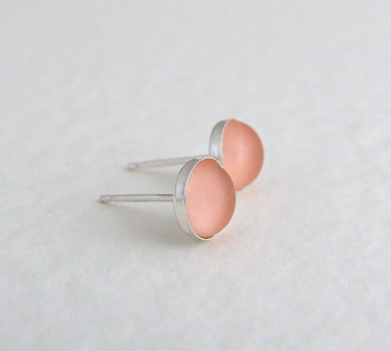 Rosa Sterling Silber Ohrringe ... Ohrstecker, Kleine Ohrringe, Rosa Ohrstecker von beadishdelight