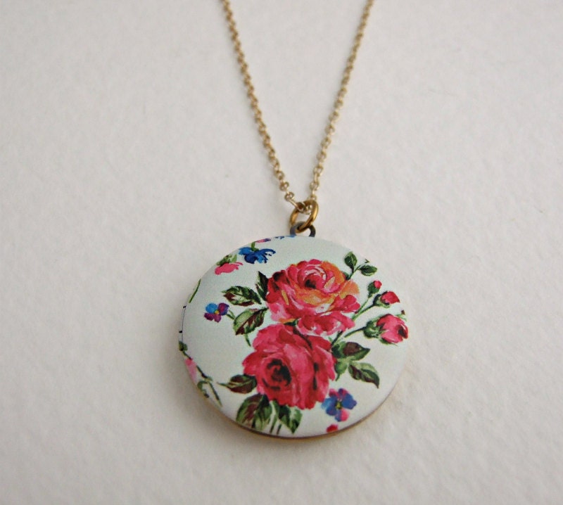 Rose Medaillon .. Rundes Medaillon, Blumen, Messing Bunten Schmuck Rose Medaillon .. Rundes Medaillon, Blumen, Messing Bunten Schmuck von beadishdelight