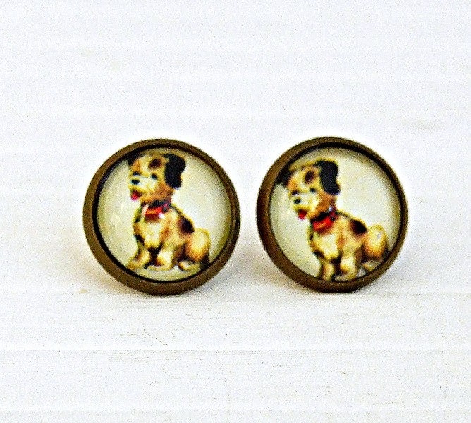 Vintage Hund Ohrringe .. Niedlichen Hund, Kitsch Ohrringe von beadishdelight