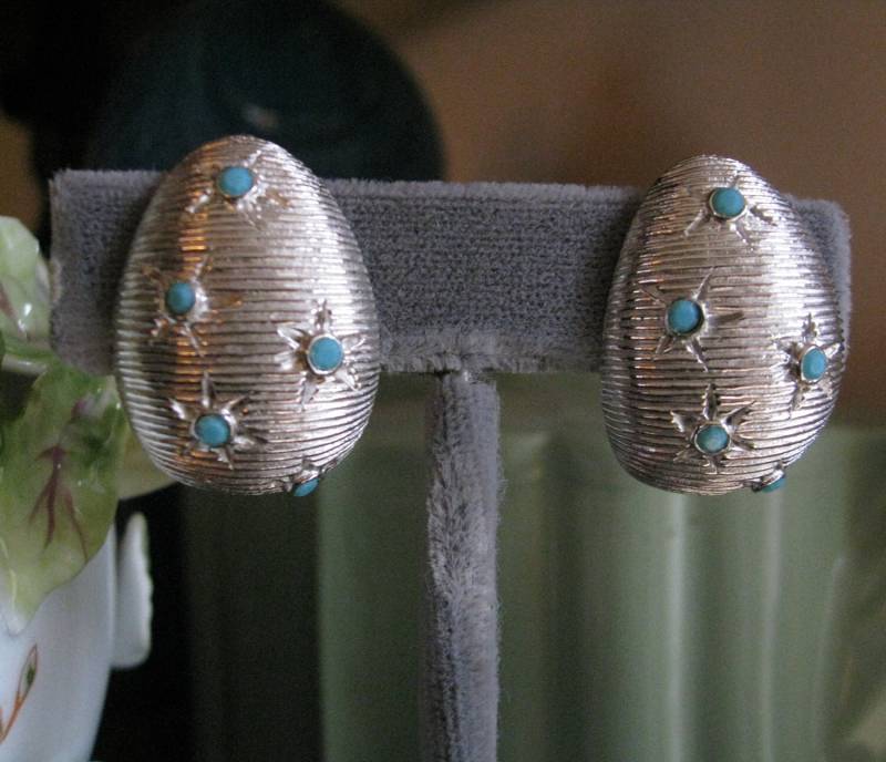 Castlecliff Türkis Stern Und Silber Vintage Clip Auf Ohrringe von beadjewelledfindings