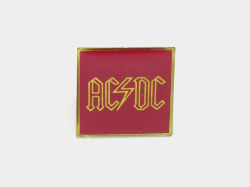Vintage 80Er Jahre Ac/Dc Logo Rot Emaille Pin/Button Abzeichen von beatbopboom