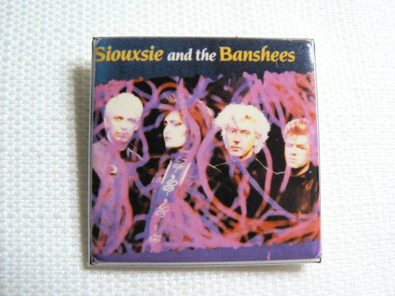 Vintage 80Er Jahre - Siouxsie Und Die Banshees Städte Im Staub Single | 1986 Tinderbox Album Pin/Button Abzeichen von beatbopboom