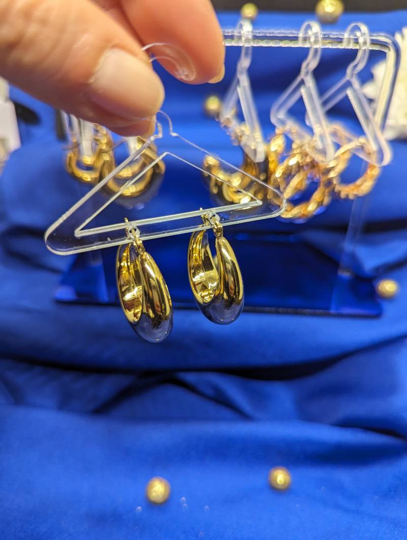 Classic Hoop Earringshoop Earringslightweight Stackable Earringsgifts For Her.lightweight Earrings.gift Wife.cartilage Earrings von beautyway073