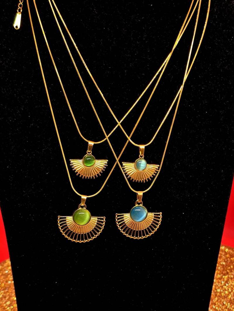 Sun Necklace, Spike Necklace, Pendant Necklace, Dainty Necklace, Layering Necklace, Celestial Necklace, Sun Jewelry, Gold Sunshine Necklaces von beautyway073