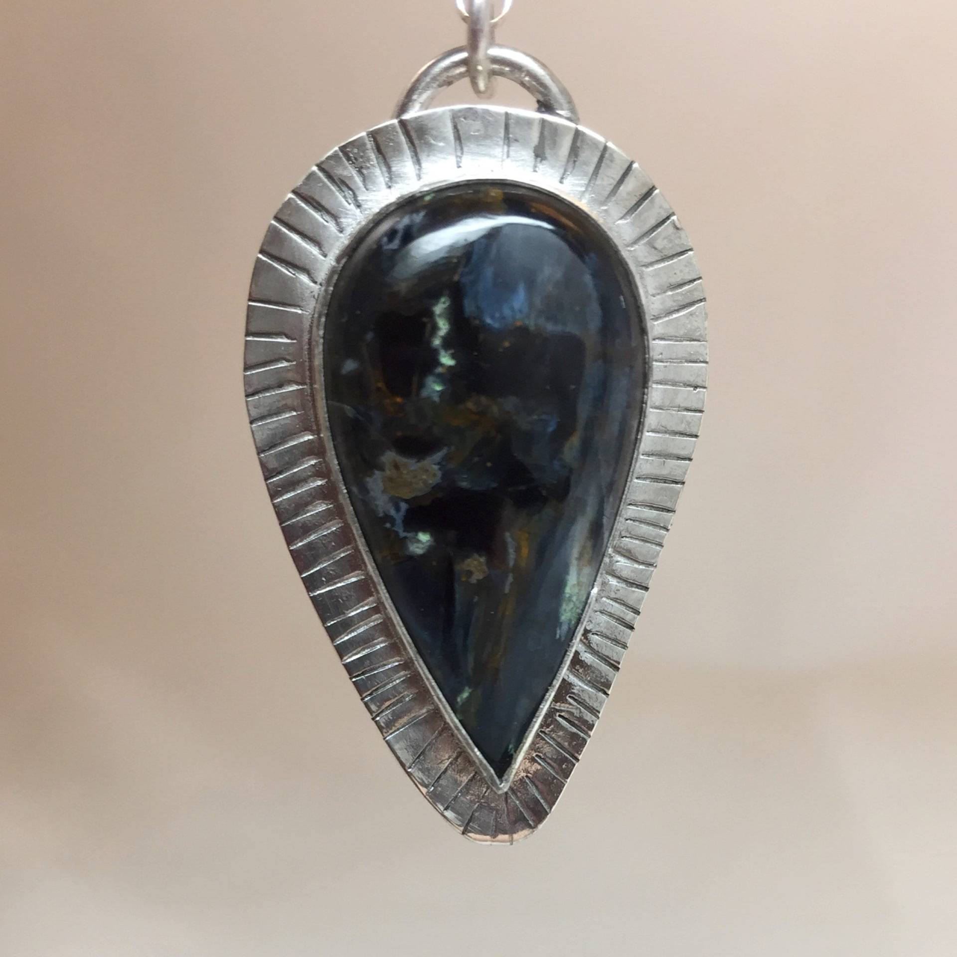 Blaue Pietersite Sterling Silberkette Blaue Pietersite Sterling Silberkette von bebrio