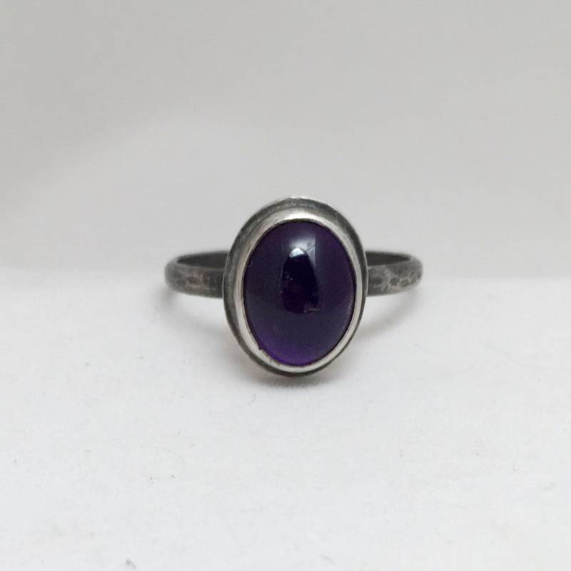 Moderne Amethyst Sterling Silber Ring, Februar Birthstone Ring Moderne Amethyst Sterling Silber Ring, Februar Birthstone Ring von bebrio