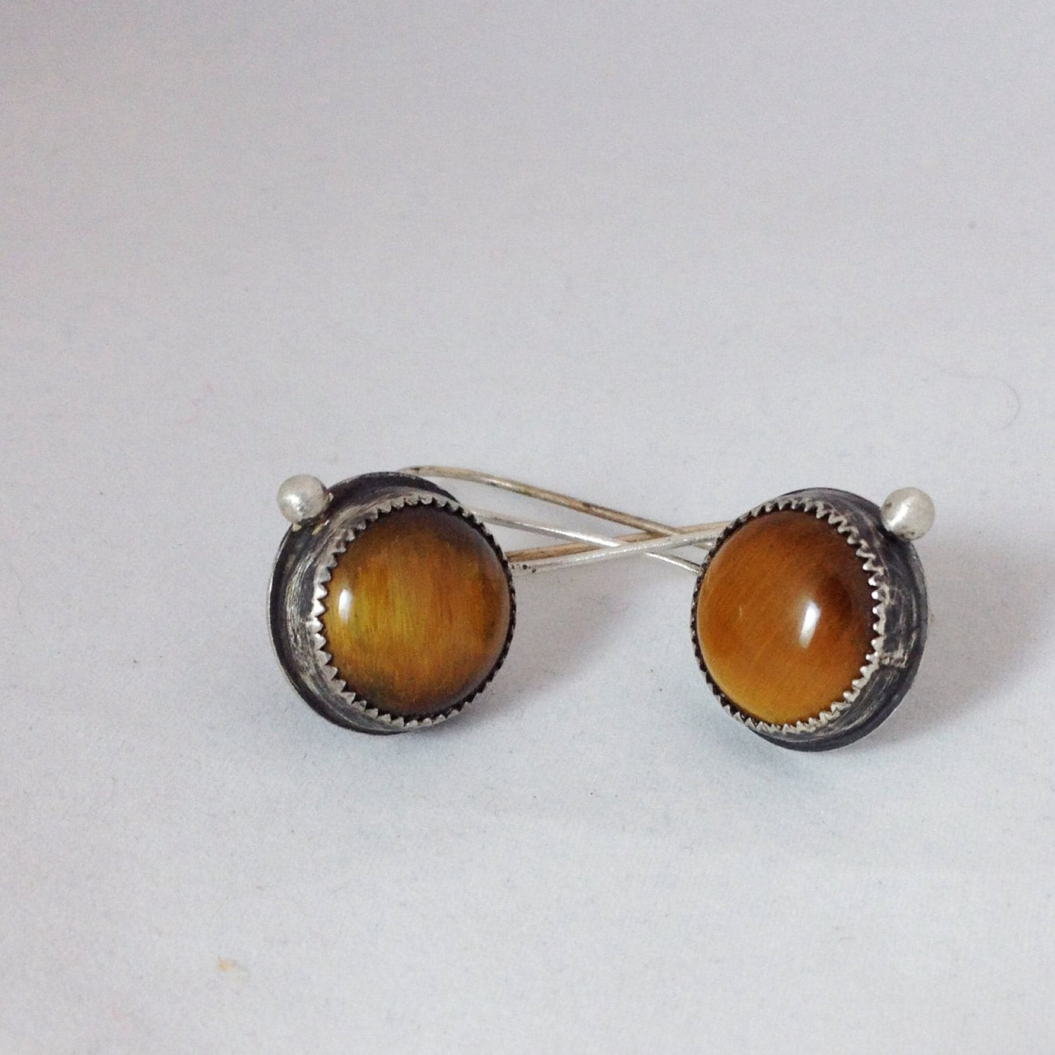 Tigerauge Und Sterling Silber Bezel Set Ohrringe Tigerauge Und Sterling Silber Bezel Set Ohrringe von bebrio