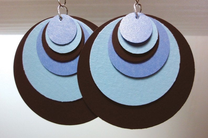 Große Blaue Und Braune Kreise Papier Ohrringe Große Blaue Und Braune Kreise Papier Ohrringe von beccasblend