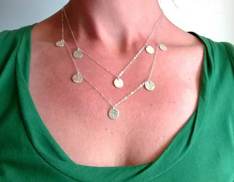 Doppelstrang Münze Halskette, Sterling Silber Kreis Layering Grecian Inspirierter Plättchen Schmuck, Valentinstag Geschenk Für Sie Doppelstrang Münze Halskette, Sterling Silber Kreis Layering Grecian Inspirierter Plättchen Schmuck, Valentinstag Geschenk Für Sie von beccasblues