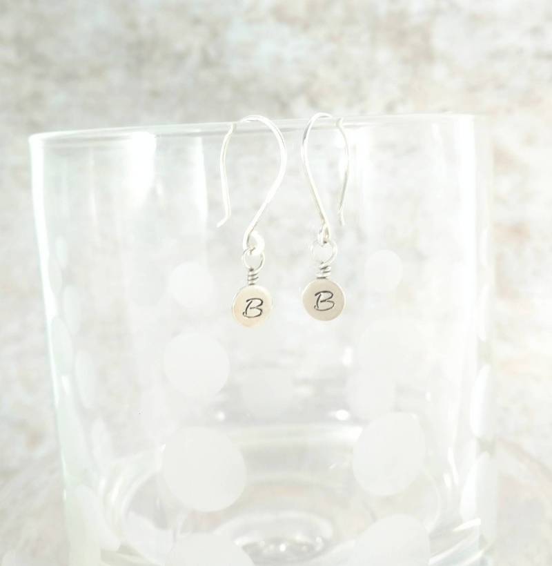 Initialen Ohrringe, Sterling Silber Monogramm Personalisierte Handgestempeltes Geschenk Für Sie Initialen Ohrringe, Sterling Silber Monogramm Personalisierte Handgestempeltes Geschenk Für Sie von beccasblues