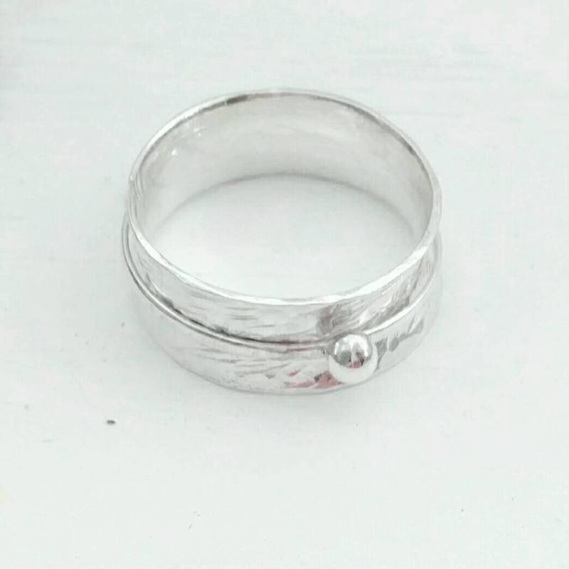 sterling Silber Spinner Ring, Gehämmerter Meditationsring, Einfaches Zappeln Band, Sorgen Handwerker Angst Relief Geschenk sterling Silber Spinner Ring, Gehämmerter Meditationsring, Einfaches Zappeln Band, Sorgen Handwerker Angst Relief Geschenk von beccasblues