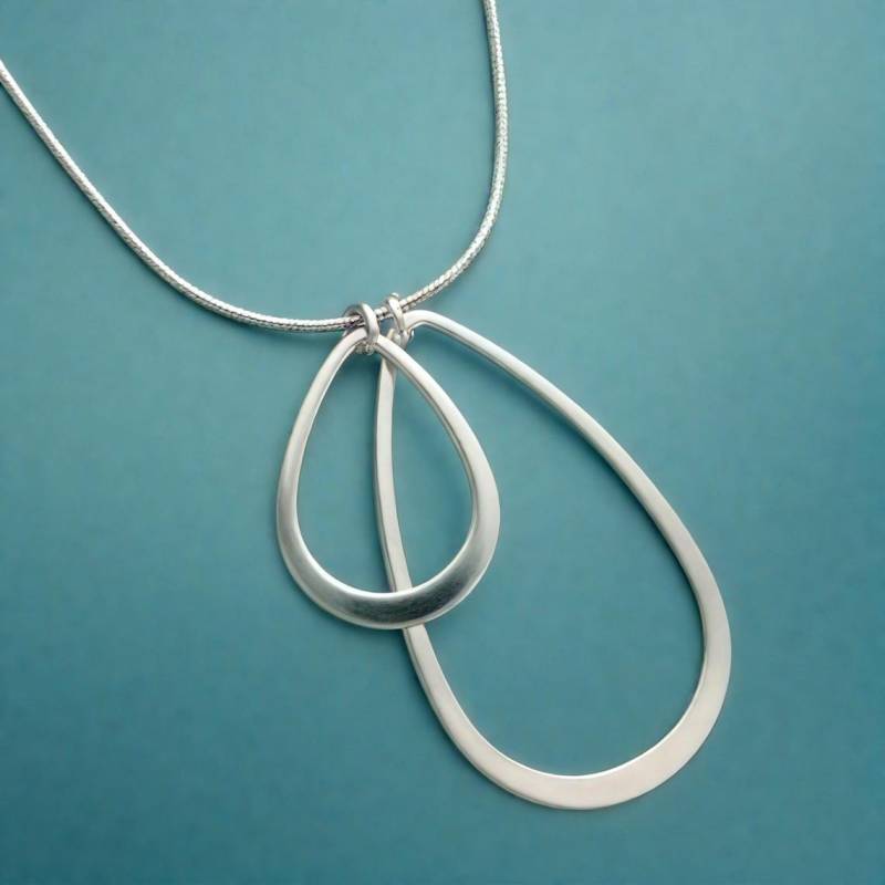 Blütenblätter - Halskette Aus Sterlingsilber Blütenblätter - Halskette Aus Sterlingsilber von becial