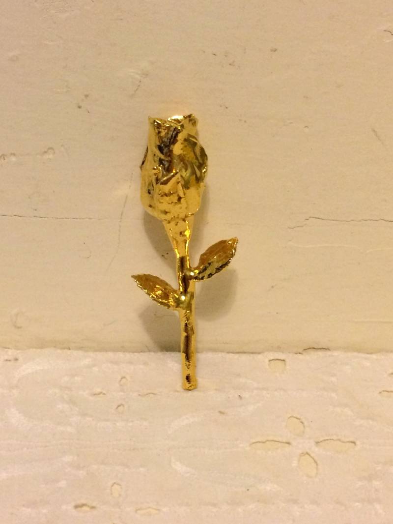 Vintage Goldene Rose Metall Pin Brosche von beffyfaye
