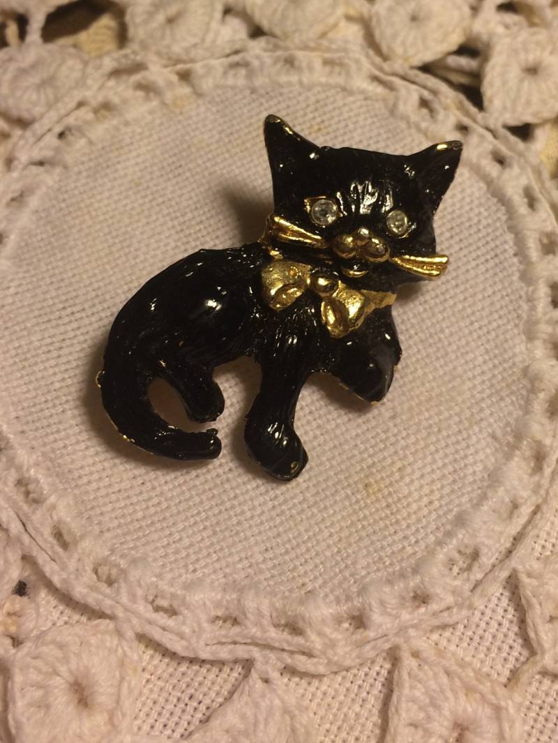 Vintage Schwarz Und Gold Kätzchen Katze Brosche von beffyfaye