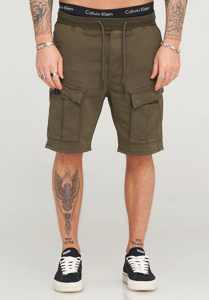 behype Shorts ISMAEL mit praktischen Cargotaschen von behype