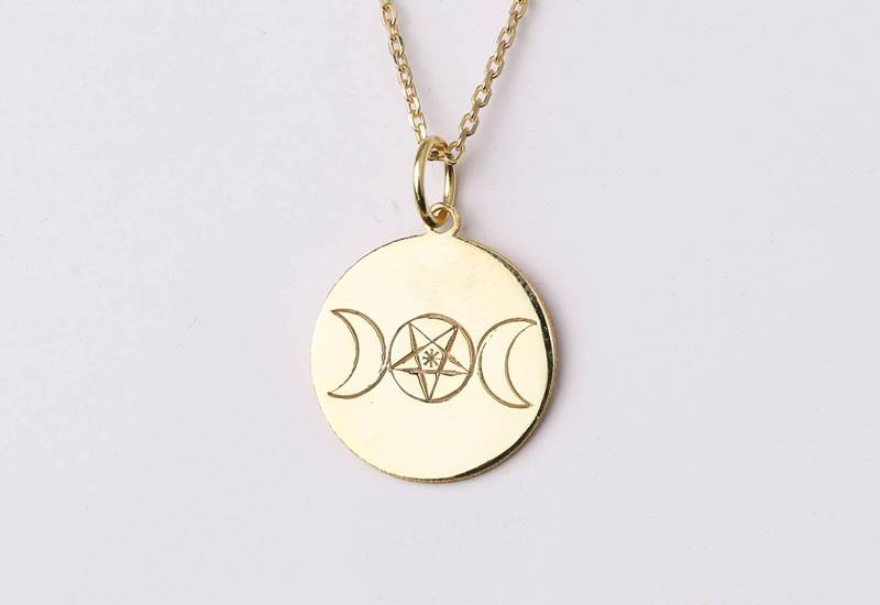 14K Gold Dreifach Mond Halskette, Personalisierter Anhänger, Göttin Wicca Pentakel Symbol, Hexerei Ikone Anhänger von bejewelike