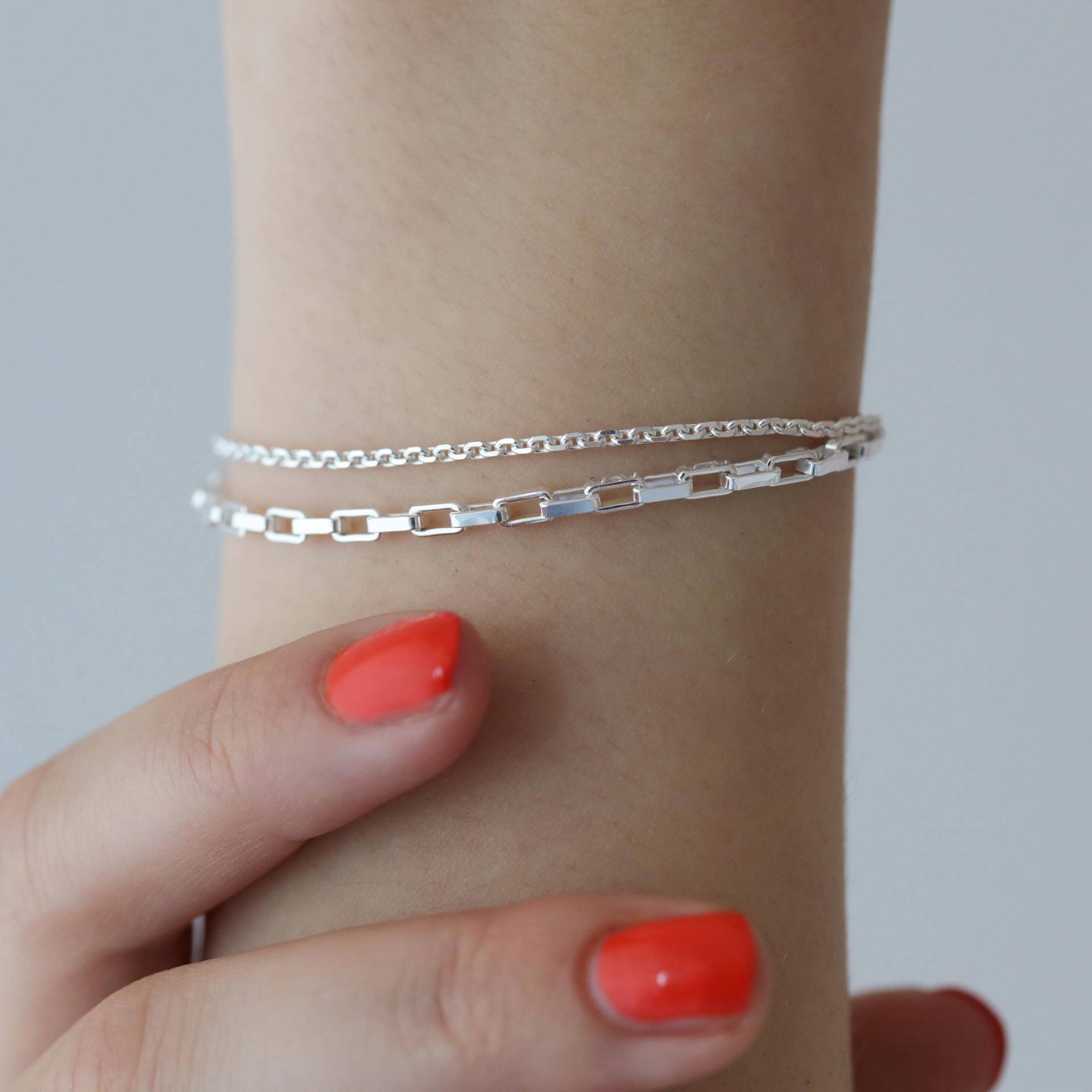 Armband - Doppelkette Mit Pushbutton Aus Silber/ Silber Vergoldet, Zierliches Armband - Doppelkette Mit Pushbutton Aus Silber/ Silber Vergoldet, Zierliches von bellybirdjewellery