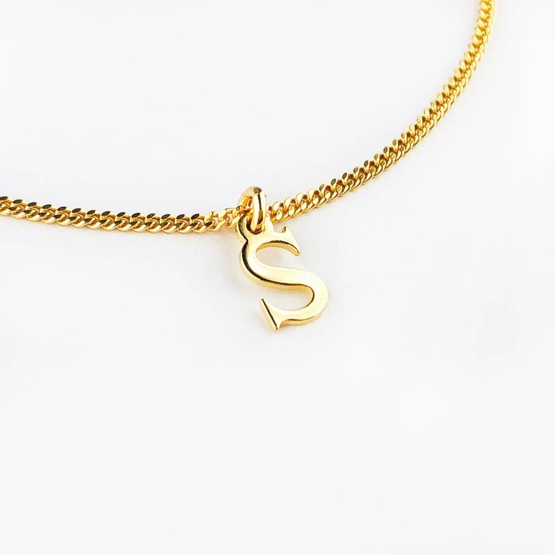 Armband Mit 1-4 Buchstaben, 925 Silber Vergoldet, Personalisiertes Geschenk, Filigranes Geschenk Für Sie, Besondere Geschenkidee, Gold von bellybirdjewellery