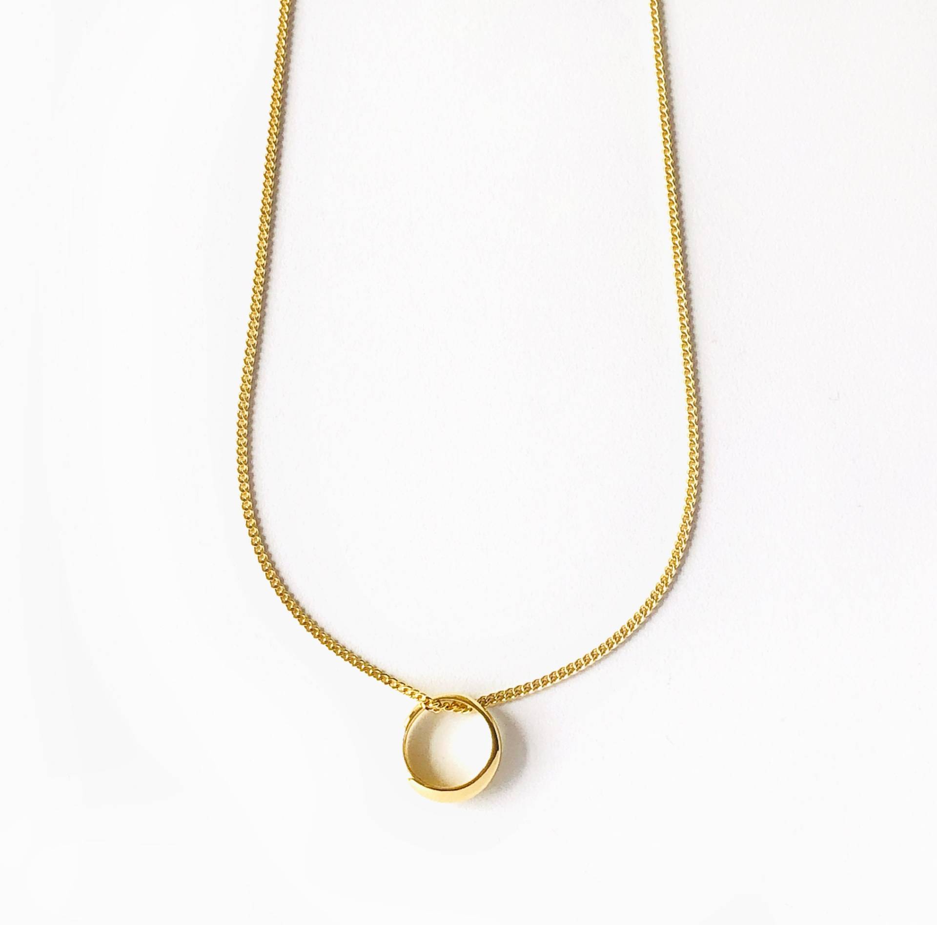 Kinderschmuck - Taufring Gold, 333, Geschenk Zur Geburt, Kleiner Ring, Talisman, Glücksbringer, Taufgeschenk, Patenkind, Geschenkidee Kinderschmuck - Taufring Gold, 333, Geschenk Zur Geburt, Kleiner Ring, Talisman, Glücksbringer, Taufgeschenk, Patenkind, Geschenkidee von bellybirdjewellery