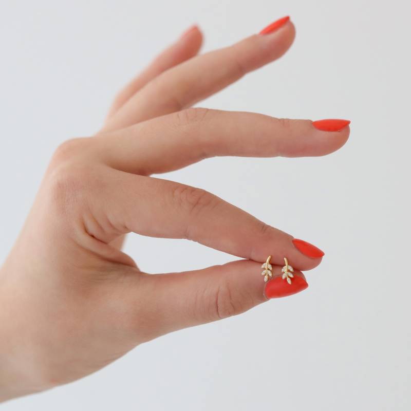 Ohrstecker - Kleines Blatt Zirkonia, 925 Silber, Silber Vergoldet, Dezenter Brautschmuck, Geschenkidee Für Die Freundin, Zarter von bellybirdjewellery