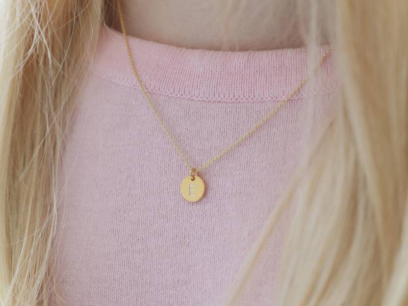 Personalisierte Kette Mit 15, 5/12, 5/9, 5 Gravur Plättchen Gold, Silber, Initialen Kette, Personalisierter Schmuck, Personalisierte Geschenke von bellybirdjewellery