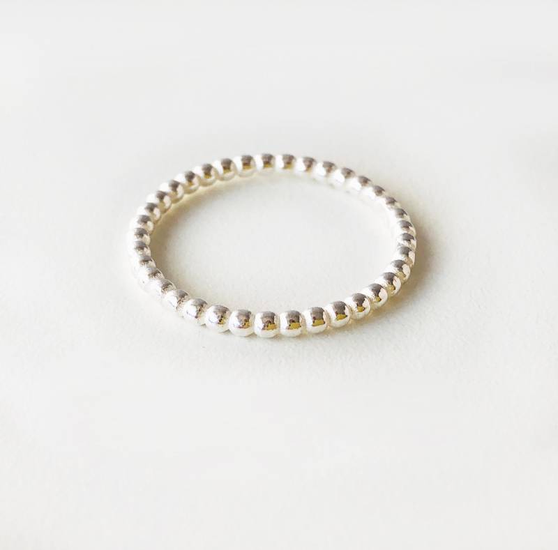 Ring - Perldraht Ring, 925 Silber, 1, 8mm Feiner Silberringing, Geschenk Für Sie, Kugelring, Besonderer Hochzeitsschmuck, Stapelring von bellybirdjewellery