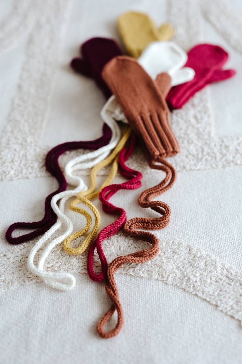 Merino Wolle Strick Handschuhe Baby Kleinkind Winter Handschuhe Mit Schnur Gestrickt von belovedLT