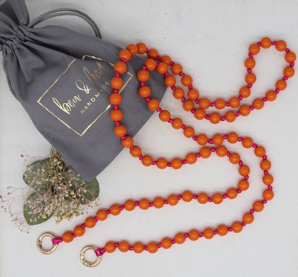 Lange Handykette, Orangene Holzperlen, Geknotet , Versilberte Oder Vergoldete Karabiner, , Längenauswahl Lange Handykette, Orangene Holzperlen, Geknotet , Versilberte Oder Vergoldete Karabiner, , Längenauswahl von benundfredh2