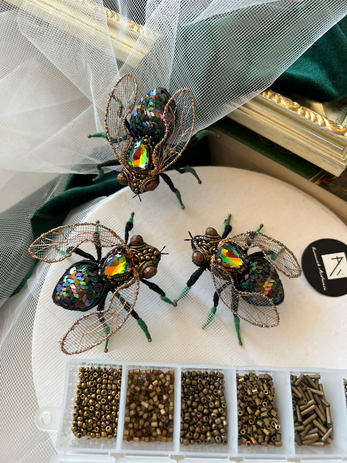 Handgefertigte Käfer Fliegen Brosche, Einzigartiger Insekten Schmuck, Perlen Bug Pin, Funkelnde Kristallbrosche, Handgemachtes Geschenk Für Handgefertigte Käfer Fliegen Brosche, Einzigartiger Insekten Schmuck, Perlen Bug Pin, Funkelnde Kristallbrosche, Handgemachtes Geschenk Für von beretkah
